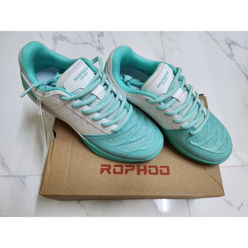Rophoo Fencing shoes รองเท้าสำหรับฟันดาบแบรนด์ Rophoo