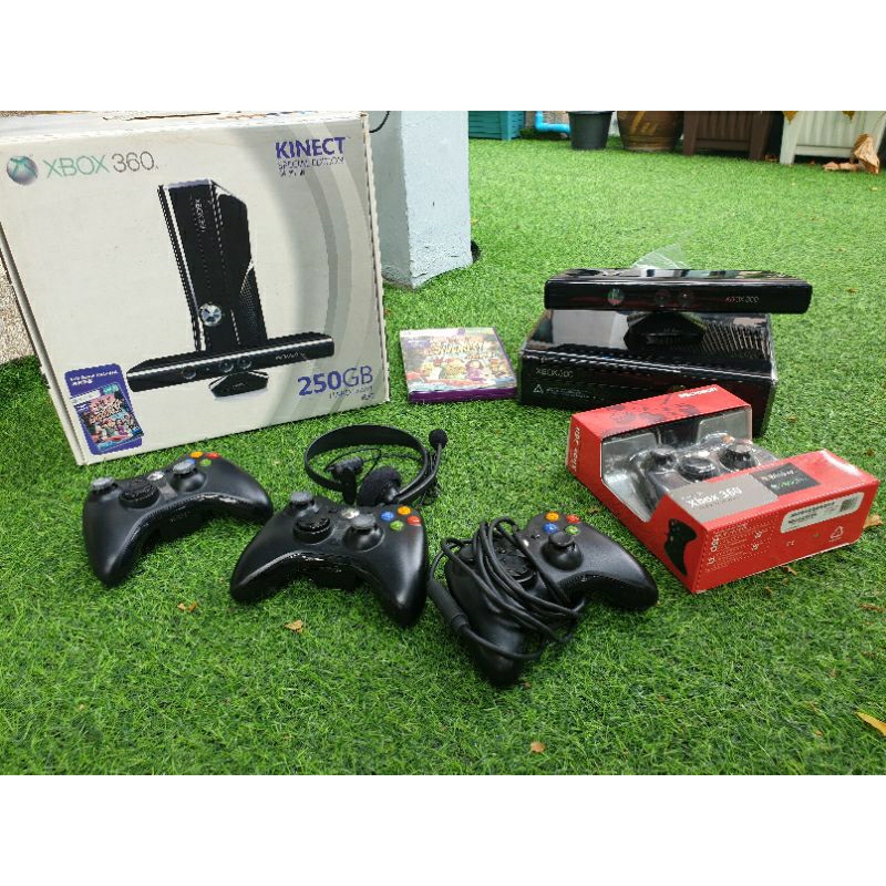 (มือสอง)Xbox 360 HD250GB + Kinect + แผ่น Kinect Adventure