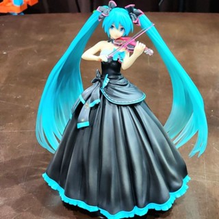 Figure Hatsune Miku Symphony 2017 Ver. 1/8 มือ2