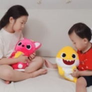 🇰🇷พร้อมส่ง : ตุ๊กตารัดเข็มขัด Pinkfong-Babyshark ตุ๊กตาลิขสิทธิ์แท้สำหรับเด็ก