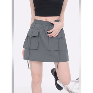 กระโปรงสั้นทรงคาร์โก้ BANDED WAIST CARGO MINI SKIRTS