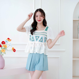 11-279 Mint Crochet Lace Top