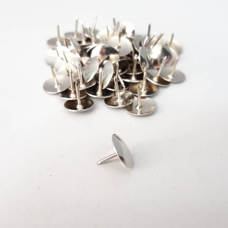 หมุดปักบอร์ด สีเงิน ขาสั้น (ความยาวขา 9mm.)