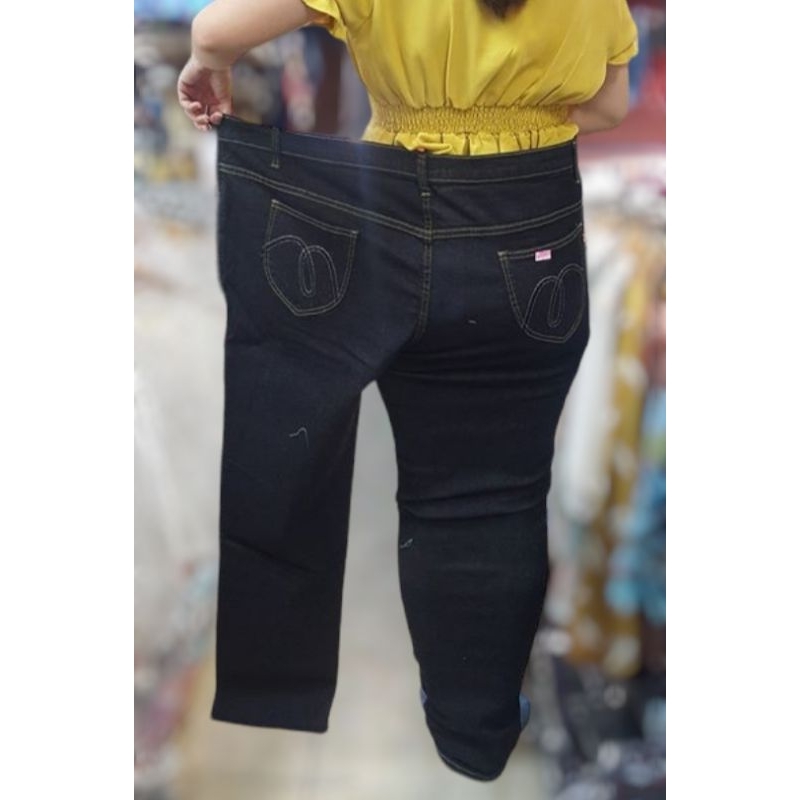 กางเกงยีนส์ขายาว เอว 36 - 52 ผ้ายืด สีดำสนิท สียีนส์ กางเกงยีนส์ยืด กางเกงผ้ายืดขายาว ( นิภา )