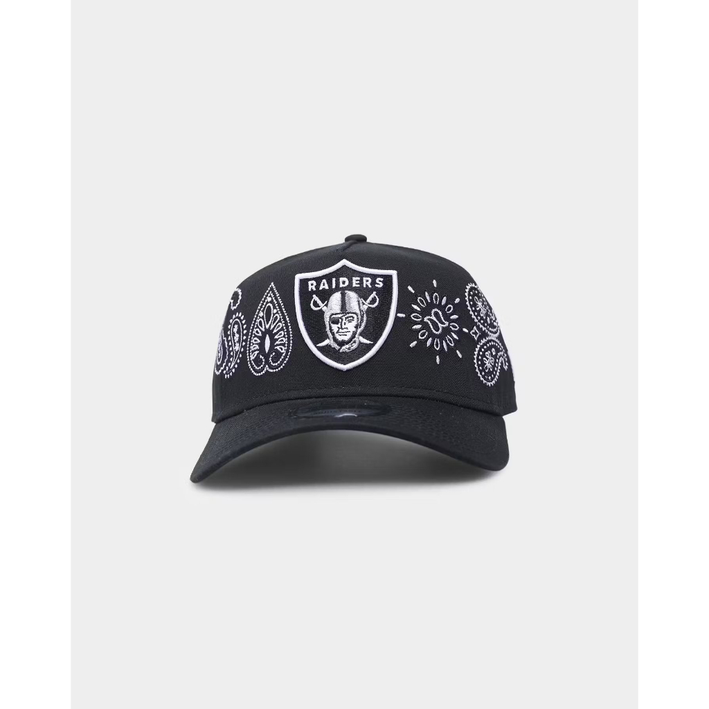 หมวก New Era Las Vegas Raiders 'Team Paisley' 9FORTY A-Frame Snapback