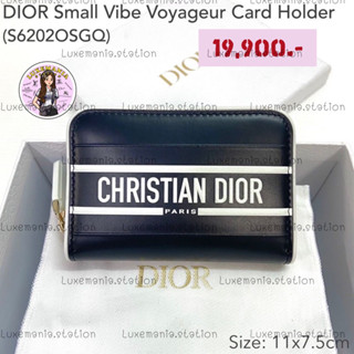 👜: New!! D Small Vibe Voyageur Card Holder S6202OSGQ‼️ก่อนกดสั่งรบกวนทักมาเช็คสต๊อคก่อนนะคะ‼️
