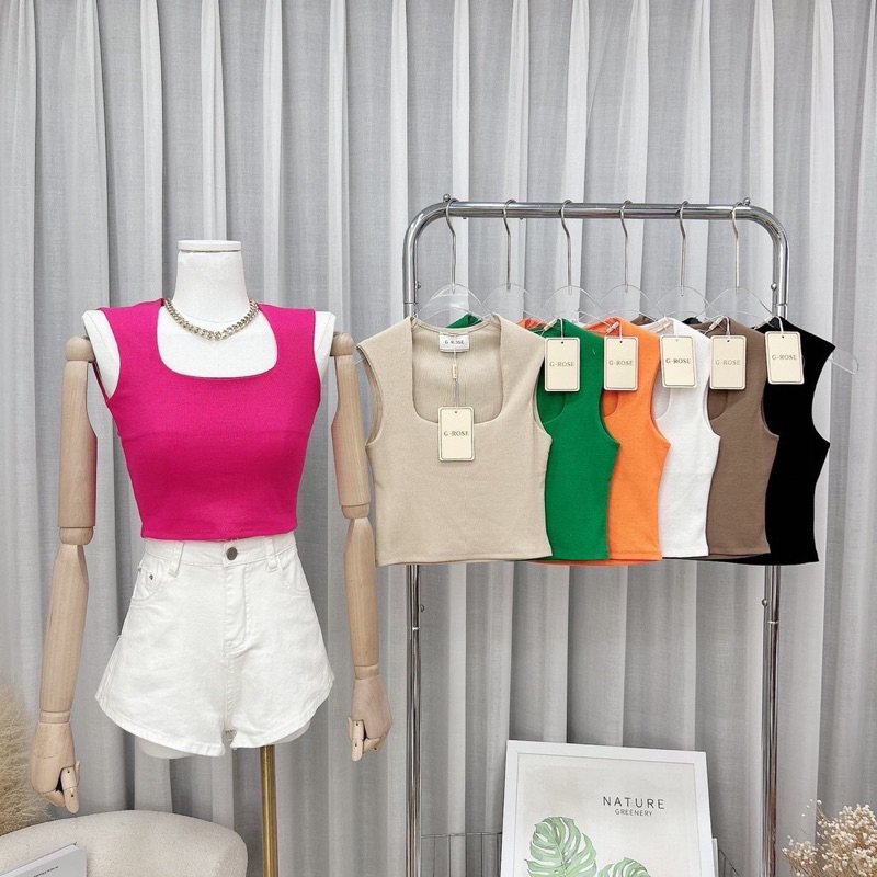 ครอปคอเหลี่ยมป้ายG-rose