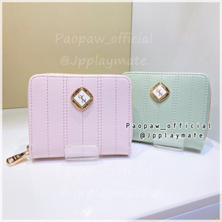 LYN กระเป๋าสตางค์ ซิปรอบ รุ่น OPAL SHORT WALLET :  LL23FWS077 ชอปแท้ 100% พร้อมถุงผ้า และถุงกระดาษ