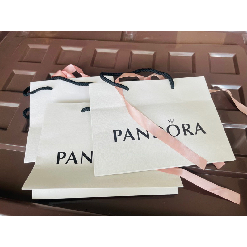 Pandoraถุงกระดาษแท้จากshop100%