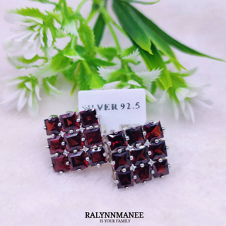 T6435 ต่างหูพลอยโกเมนแท้ ( Garnet ) แบบอิงลิชล็อค ตัวเรือนเงินแท้ 925 ชุบทองคำขาว