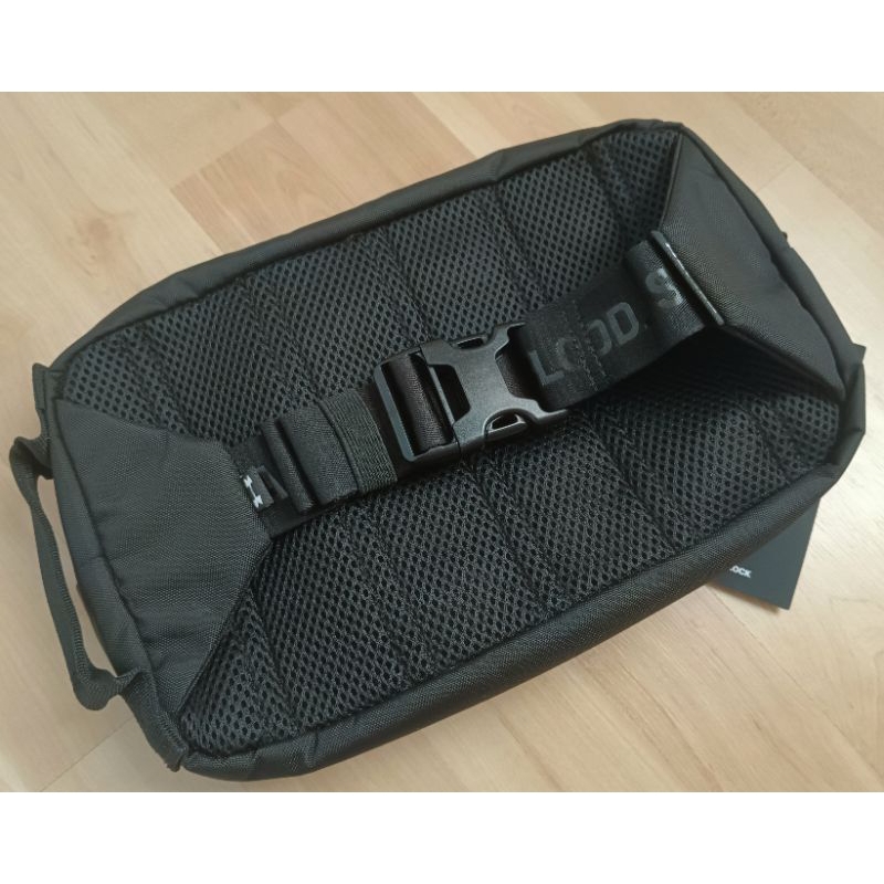 กระเป๋า Under Armour Project Rock Waist Bag กระเป๋าคาดอก UA สินค้าแท้ 100%