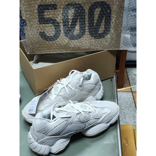 รองเท้าผ้าใบ Yeezy 500 สี Bone White ไซส์ 9.5 UK