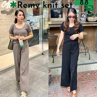 ใส่โค้ด OBSEP100 ลดเหลือ 501.-  Plsme.bkk 〰 “Remy knit set”