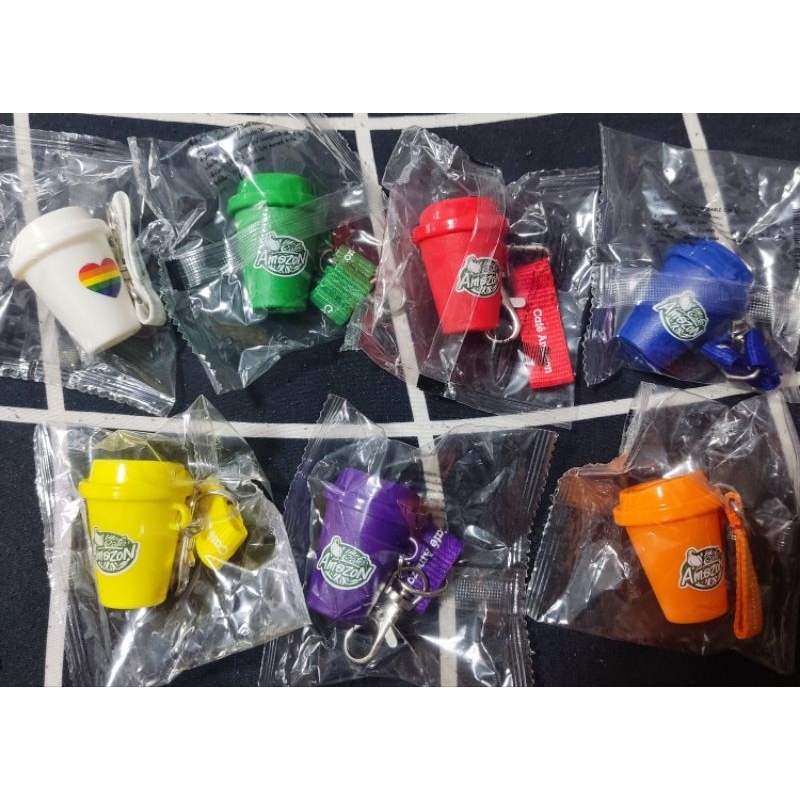 พวงกุญแตฃจ อเมซอน กระเป๋าโค้ก Kitkat ขวดน้ำอเมซอน แก้วอเมซอน