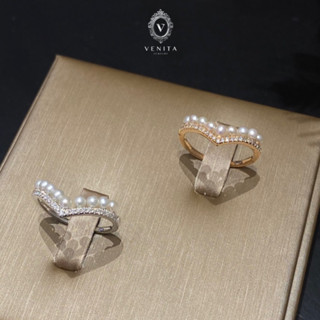 Venita Jewelry V-ring w pearls แหวนเพชรแท้ทรงวีประดับมุกแท้ แบบซิกเนเจอร์