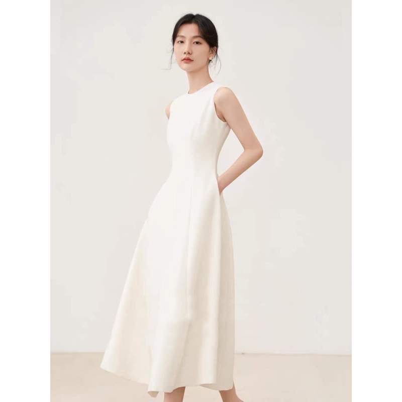 Mogwany พรี 2สี ขาว,ดำ ทรงสวย มีซับใน Vida Dress