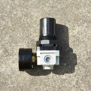 ชุดปรับแรงดันลม G1/4" รุ่น AR2000-02 SUMO