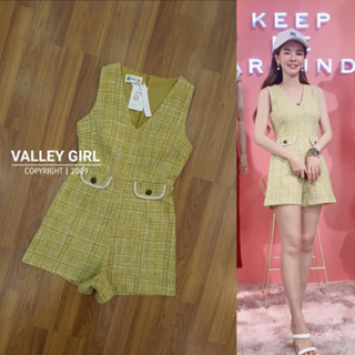 🍐จั๊มสูทขาสั้น ผ้าทวิต ป้าย Valley Girl (VG)🍐