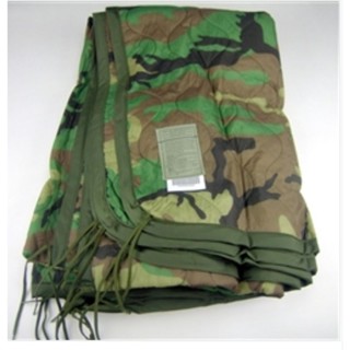 ผ้าห่มกันหนาว US. ลาย WOODLAND (PONCHO LINER)