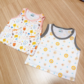 ส่งต่อ : เสื้อยืดแขนกุด GraceKids 2 ตัว ซื้อมาซักเก็บ Size 6-9 months