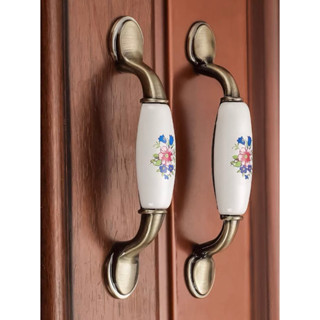 มือจับเซรามิค ลายดอกไม้ ขาบัว  96 mm