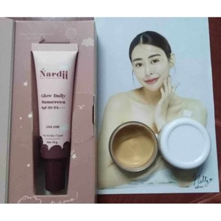 ครีมกันแดดNardii Glow Daily Sunscreen spf50 pa++++เนื้อทิ้นต์(ขนาดทดลองประมาณ5กรัม)