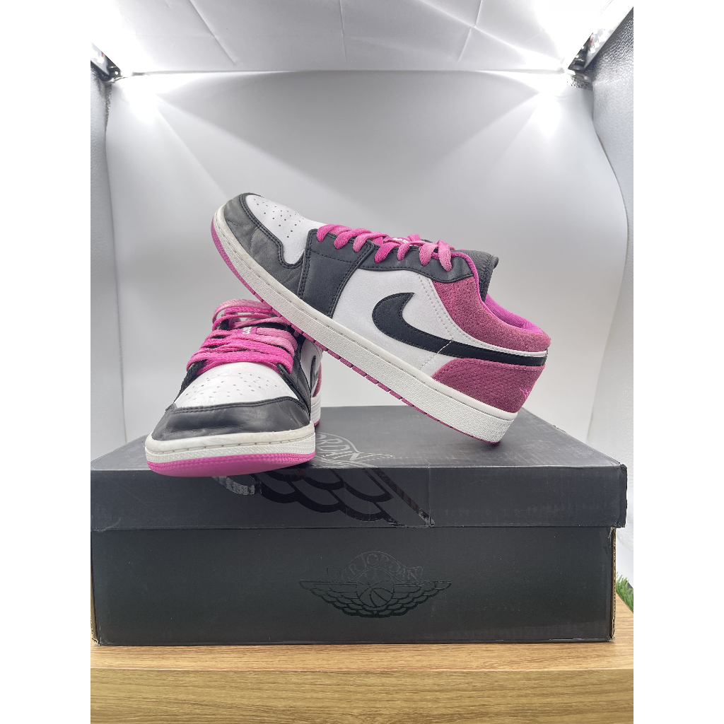 [ของแท้100%มือสอง]Jordan 1 Low Fuchsia(EUR42:26.5cm.)