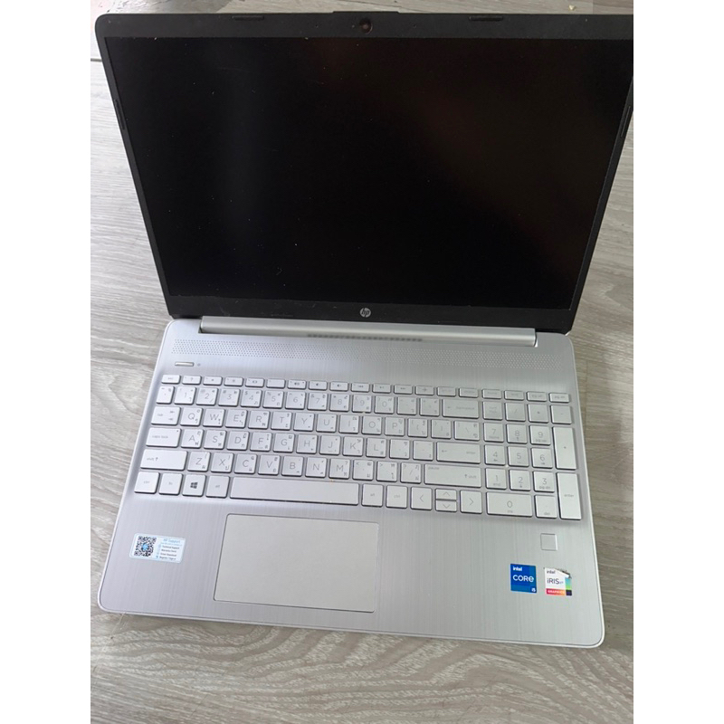 HP Laptop PC 15s-fq2000 (2D119AV) Silver (มือสองเจ้าของใช้เอง)
