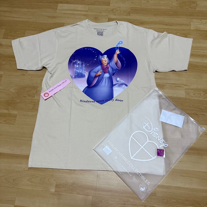 ⚡️พร้อมส่ง⚡️Home to my heart tee Disney  princess Cinderella fairy godmother เสื้อยืด คอกลม นางฟ้าแม