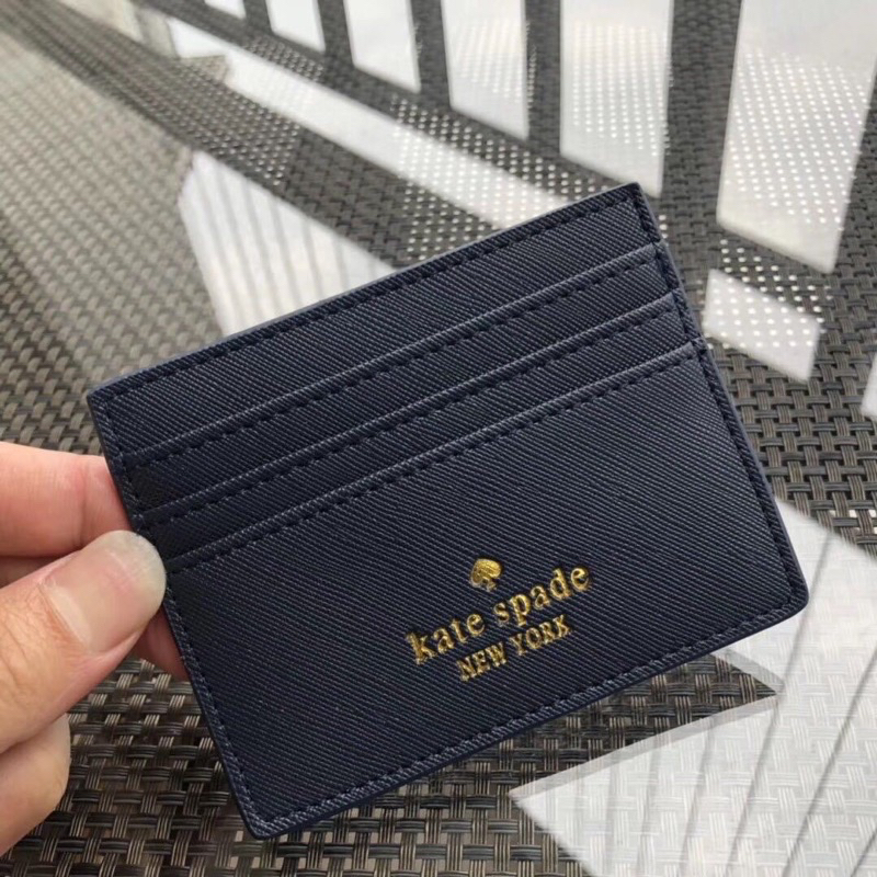 กระเป๋าใส่บัตรเครดิต Card holder กระเป๋าใส่นามบัตร Kate Spade อันนี้ไม่แท้นะคะ❌ 100 บาท
