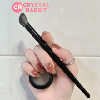 CRYSTAL RABBIT แปรงแต่งหน้า แปรงคอนทัวร์ / แปรงขนนุ่ม / คอนซีลเลอร์ / รองพื้น / ไฮไลท์ อเนกประสงค์ ขนนุ่มสบาย