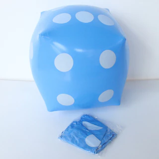ของเล่นเกมส์ชายหาด ลูกเต๋าเป่าลม PVC ขนาดใหญ่ ลูกเต๋าพองลม [ขนาด]: 35 ซม. X 35 ซม. X 35 ซม.