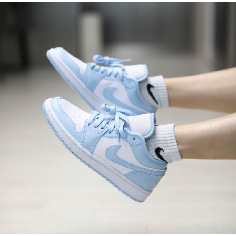 Nike Air Jordan 1 Low Aluminum ”ICE BLUE” ของแท้ 100%