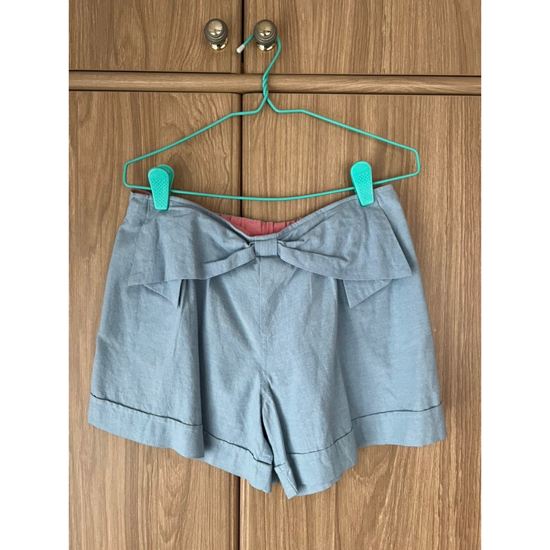 กางเกงขาสั้น ไม่เคยใส่ แค่ซัก ซื้อที่outlet flynowพัทยา