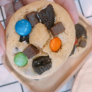 ซอฟคุกกี้ไส้ช็อคโกแล็ตท้อปปิ้งแน่นๆ อร่อย