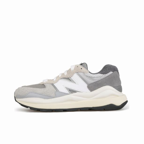 【ของแท้ 100 %】New Balance NB 5740 รองเท้าผ้าใบ