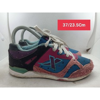 Size 37 ยาว 23.5 รองเท้ามือสอง ผู้หญิง ผู้ชาย ผ้าใบ แฟชั่น ทำงาน ลำลอง เที่ยว