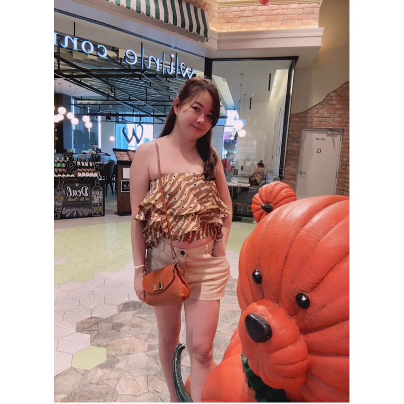 เกาะอกครอปลายจุด colour full ลายทาง สีน้ำตาลกาแฟ สภาพใหม่ Size M อกได้ถึง 34