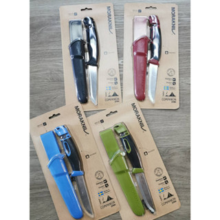 Morakniv Companion Spark (S) มีดพกพา มีดยอดนิยม สแตนเลส รุ่น Companion พร้อมแท่งจุดไฟ by Jeep Camping