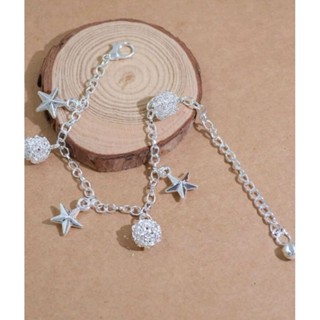 (พร้อมส่ง) สร้อยข้อมือสีเงิน ประดับจี้ดาว Star Bracelet