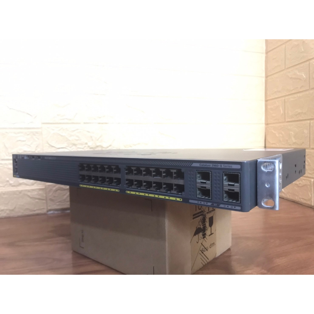 Switch Cisco Catalyst C2960X-24TS-L ((มือสองพร้อมใช้งาน))