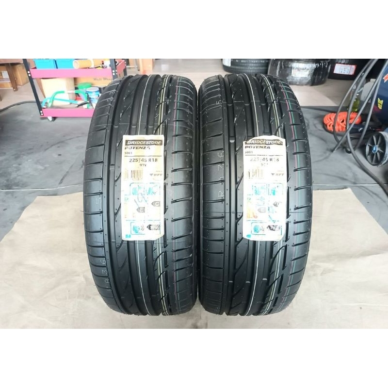 **มีแค่ 2 เส้นค่ะ** ยางใหม่ค้างปี 225/45R18 Bridgestone Potenza S001 Runflat(Made in Poland) ผลิตปี 