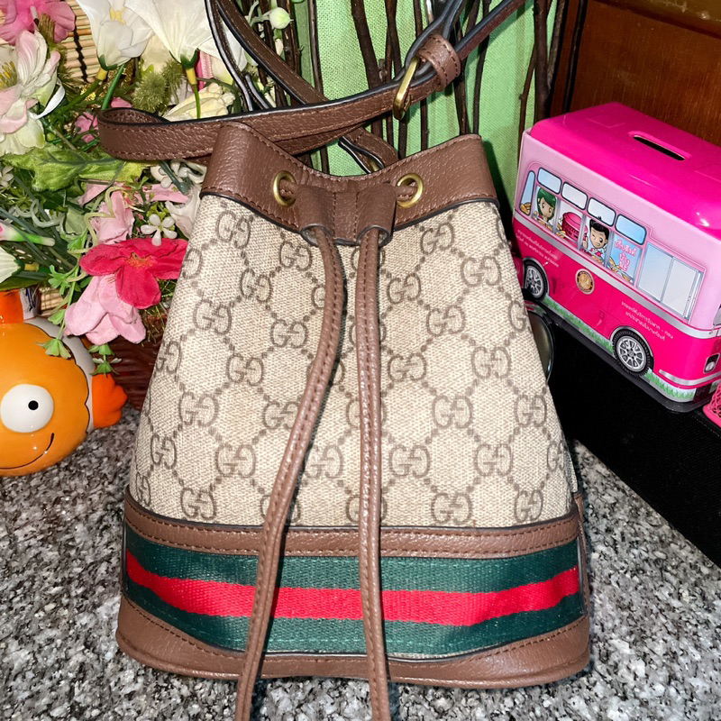 กระเป๋าสะพายหนังแท้ทรงจีบ Gucci 4”x7”x7.5”สายยาว ปรับระดับได้