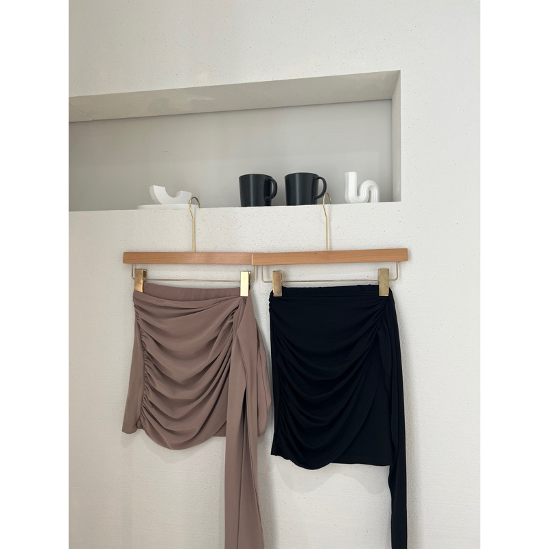 Betty Skirts กระโปรงผ้ายืด งานตัด THESUNCO