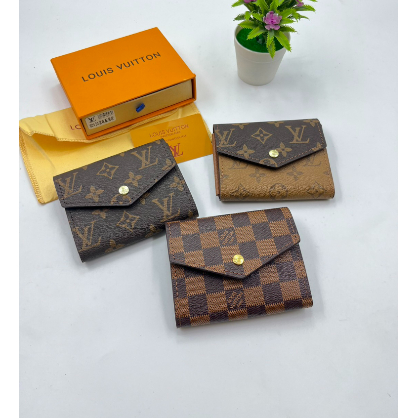 กระเป๋าสตางค์ ผู้หญิง แบบพับ ขนาด 7.5 นิ้ว พร้อมส่ง