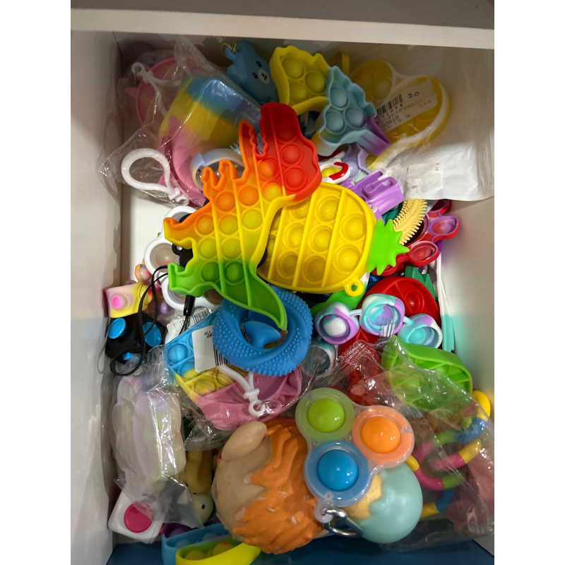 สุ่ม fidget toys ราคาถูก