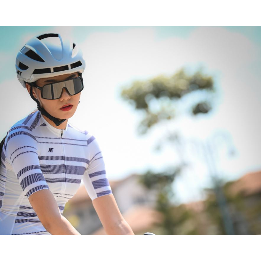 PMT - K02 Cycling Helmet White (L)