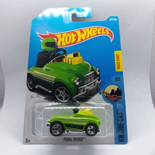 รถเหล็ก Hotwheels PEDAL DRIVER สีเขียว (ib40)