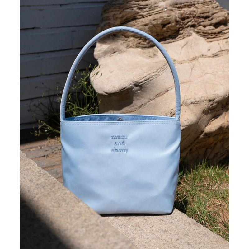 [พร้อมส่ง] mucu and ebony - Nearest Bag สี Light Blue