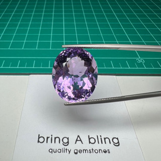 อเมทิสต์ Amethyst จากบราซิล (20.3x16.8x12.2)mm น้ำหนัก 23.20 ct  พลอยธรรมชาติ ไม่ปรุงแต่ง สีเข้มสวย เหลี่ยมดี ไร้ตำหนิ